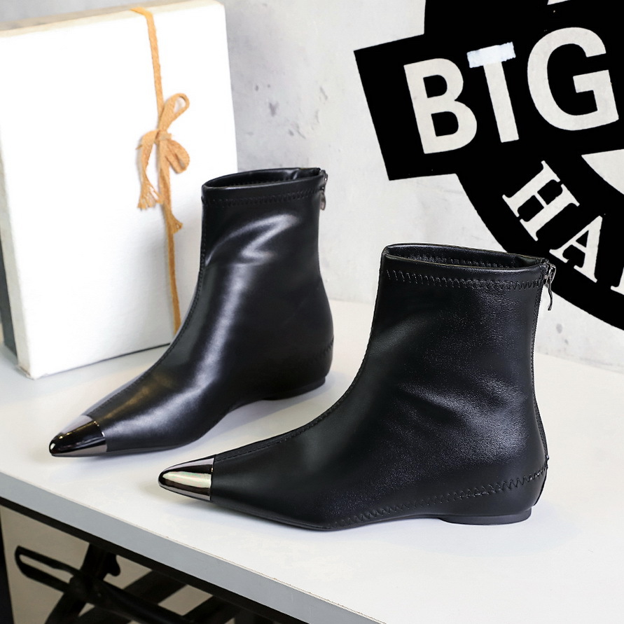 Leather Work Youtube - Sepatu bot wanita model pendek, ujung