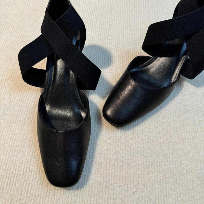 Leatherwork In French - Sandal Wanita Hak Tebal dengan Tali