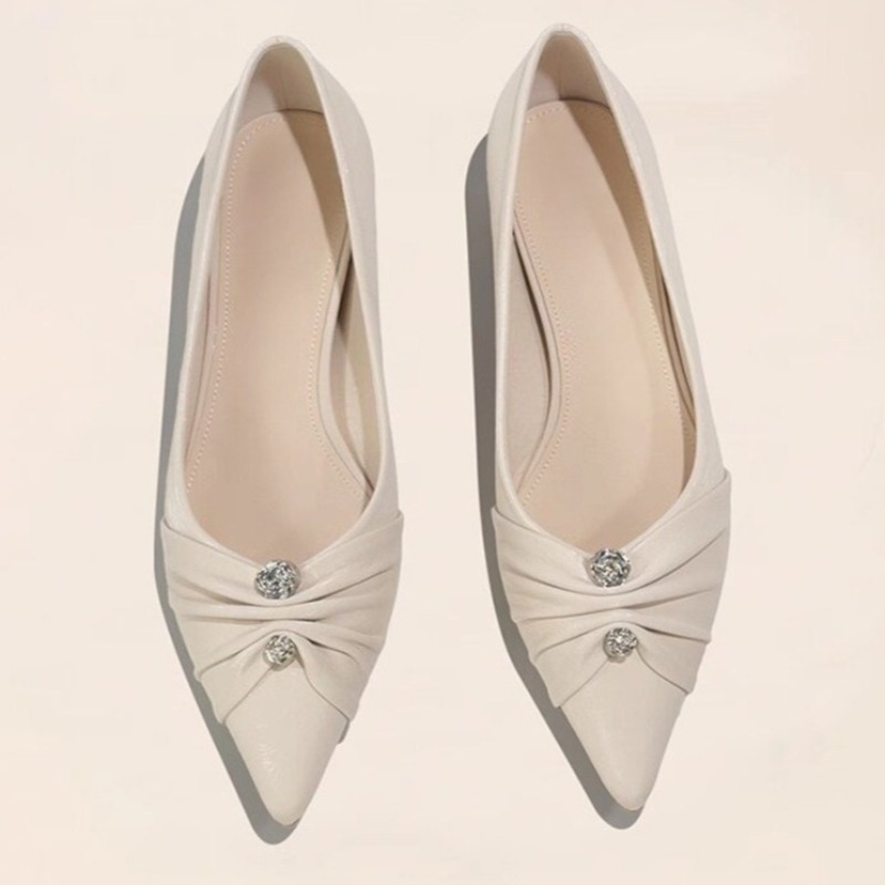 Sepatu wanita model slip-on be - Leatherwork In French ulasan dan harga